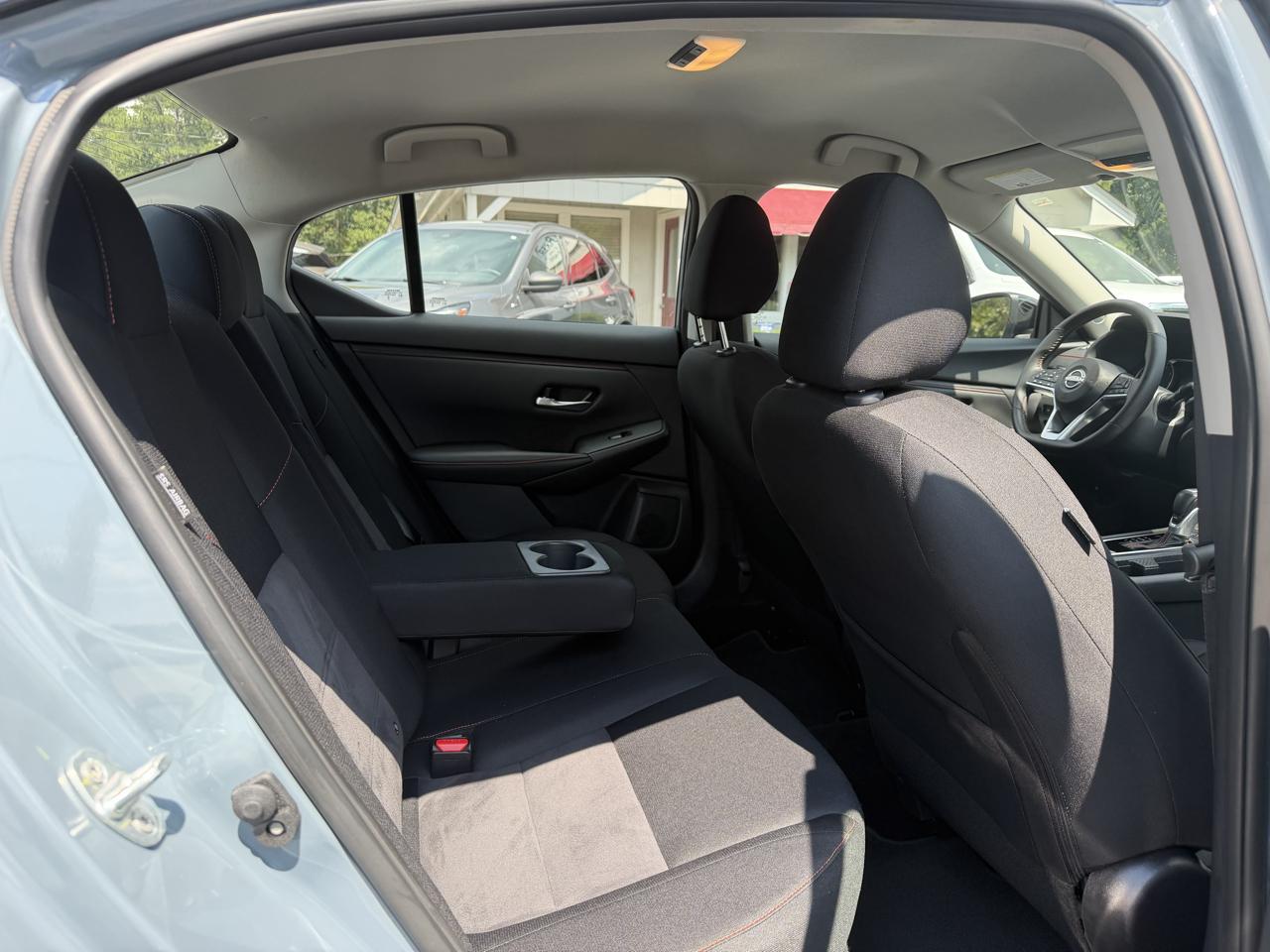 Nissan Sentra SR CVT 2025