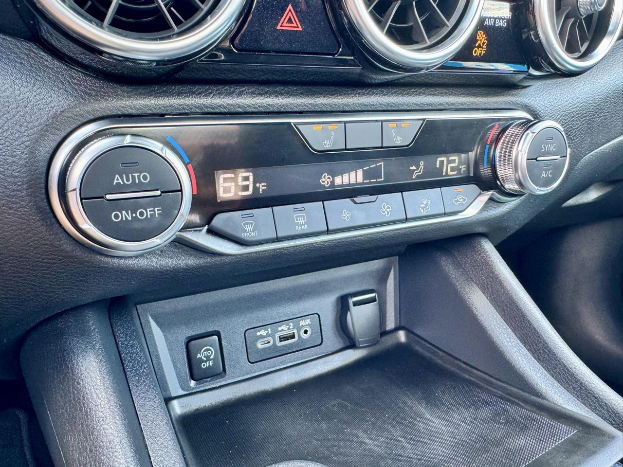 Nissan Sentra SR CVT 2025