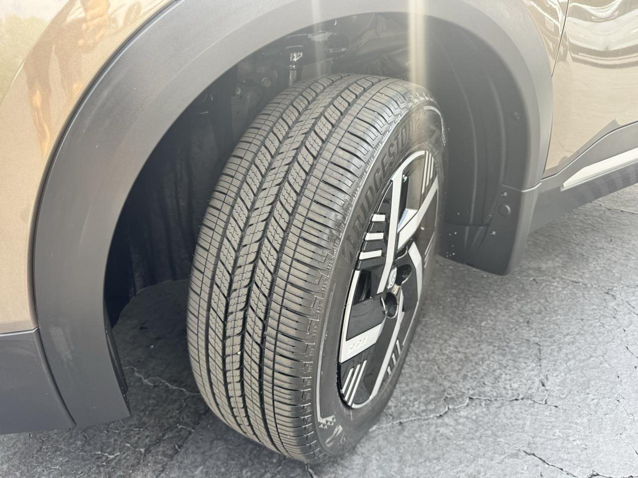 Nissan Kicks SV FWD 2025