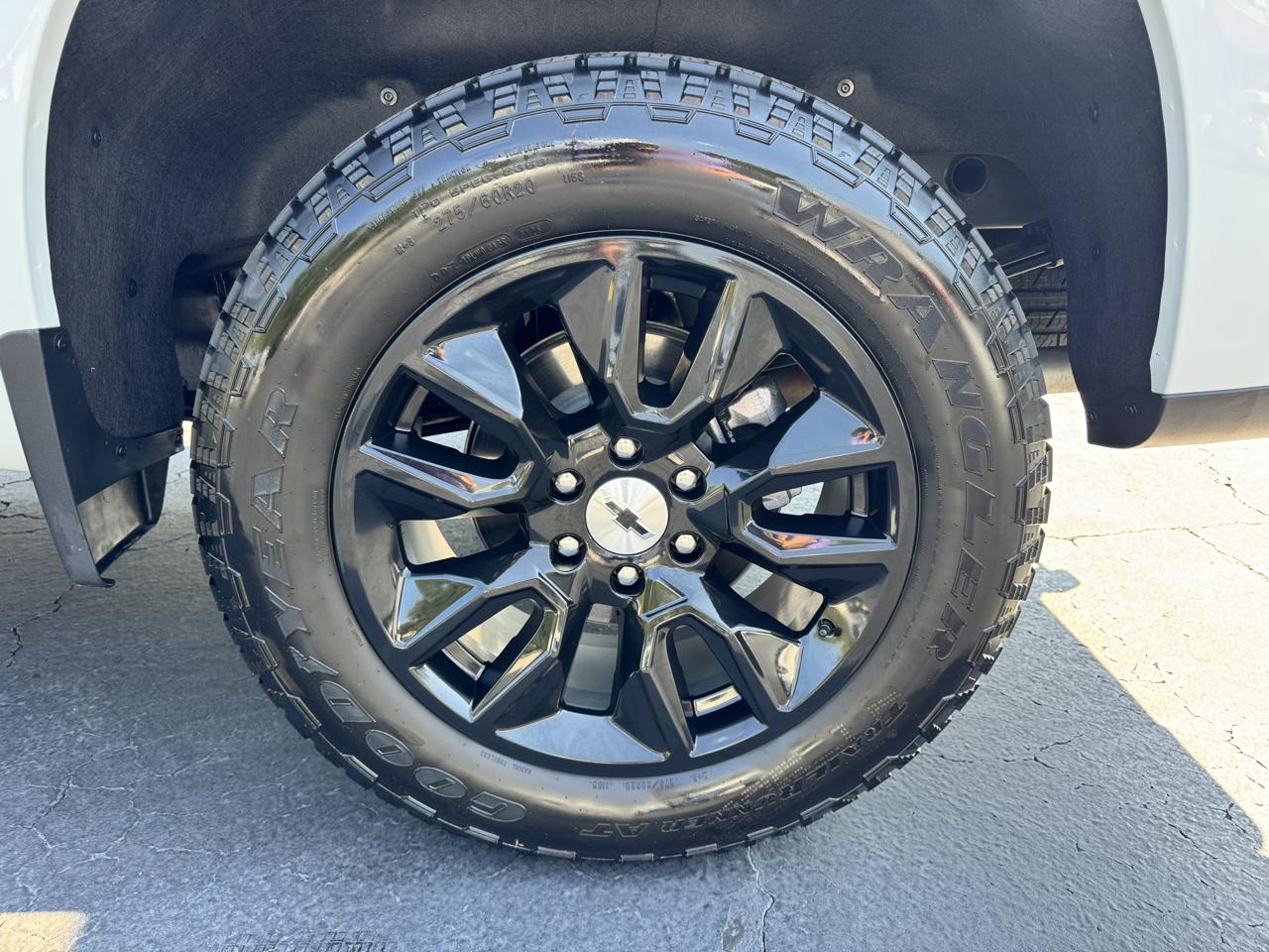 Chevrolet Silverado 1500 4WD Crew Cab 147" RST 2026