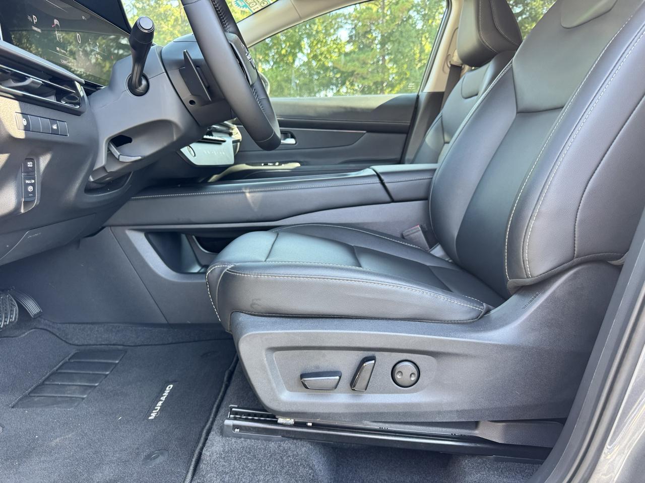 Nissan Murano AWD SV 2025