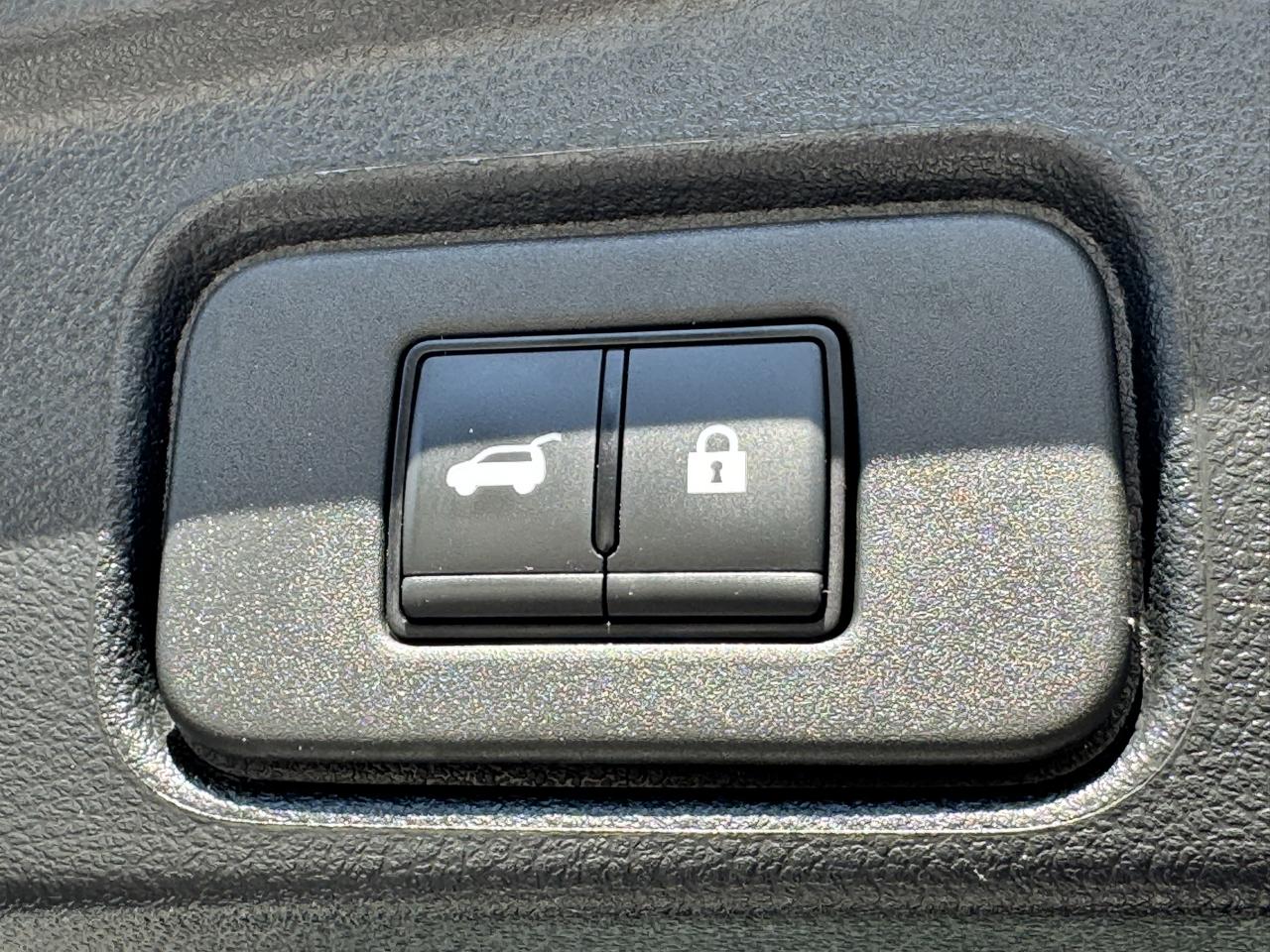 Nissan Pathfinder Platinum 4WD 2025