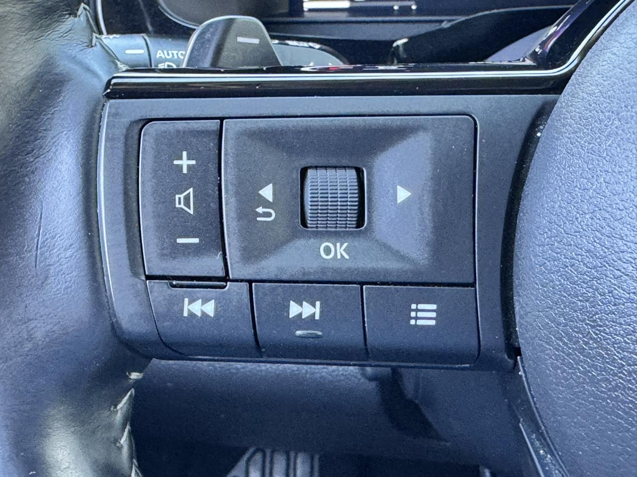 Nissan Pathfinder Platinum 4WD 2025