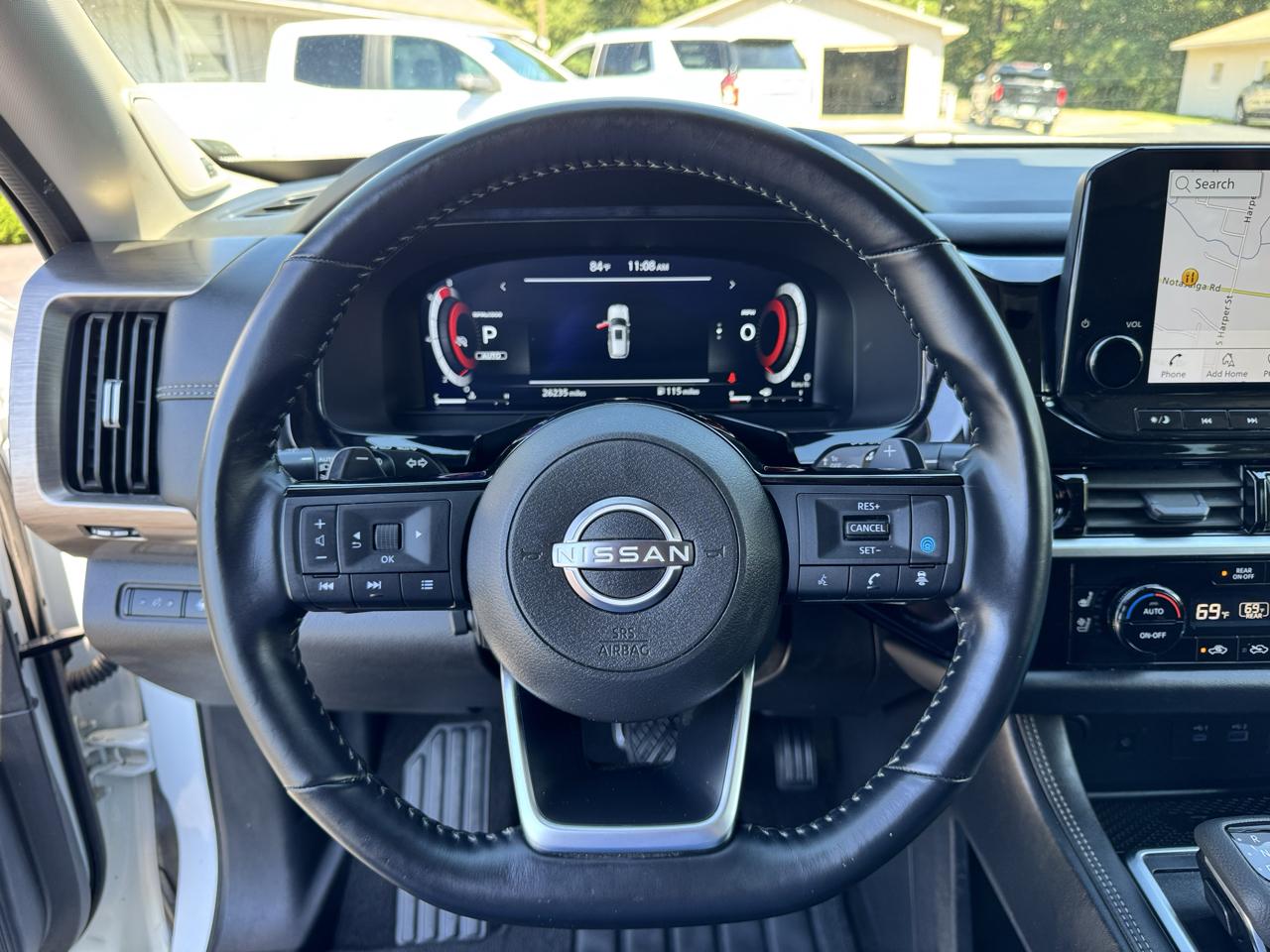 Nissan Pathfinder Platinum 4WD 2025