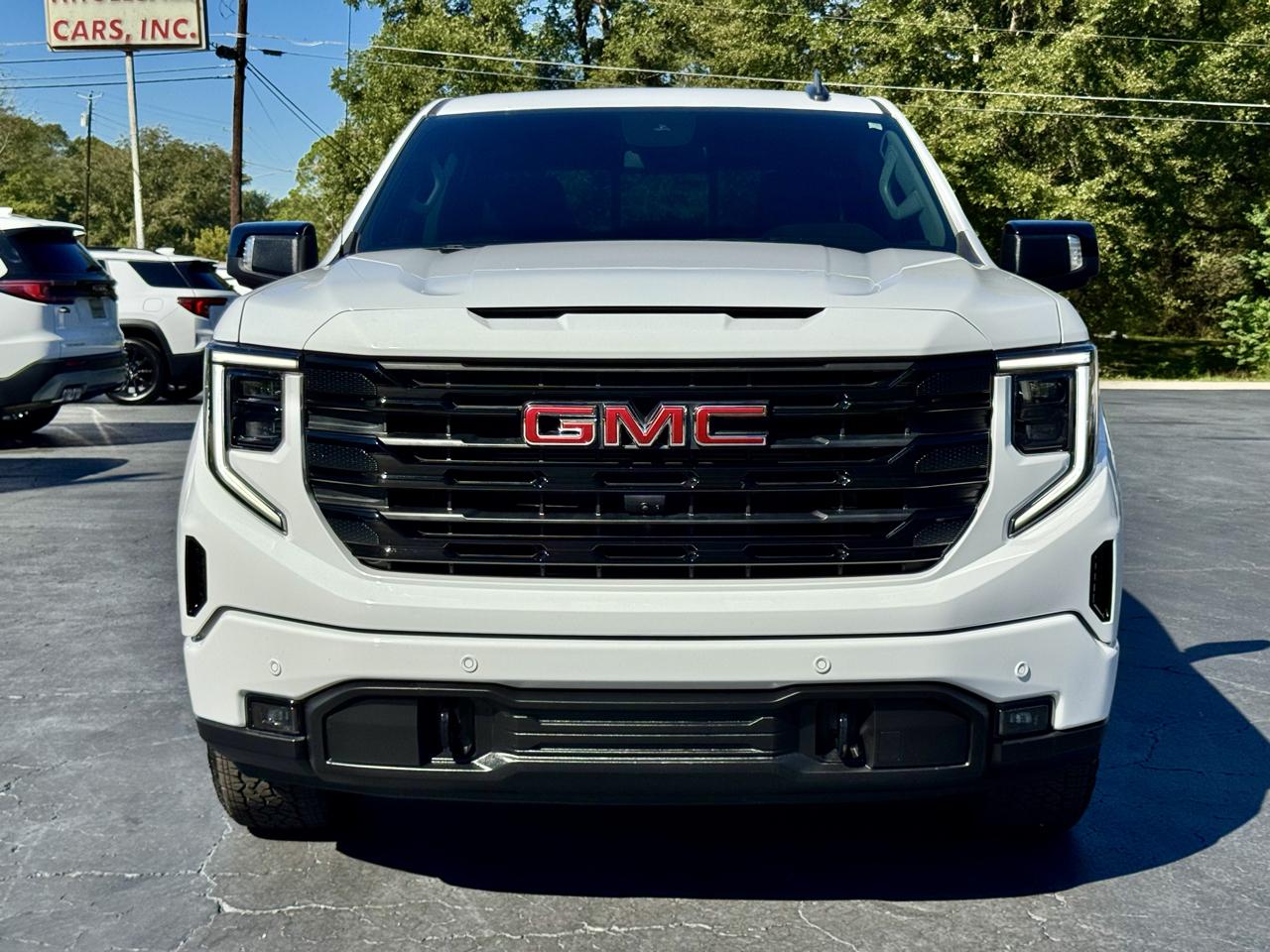 GMC Sierra 1500 4WD Crew Cab 147" Elevation 2026