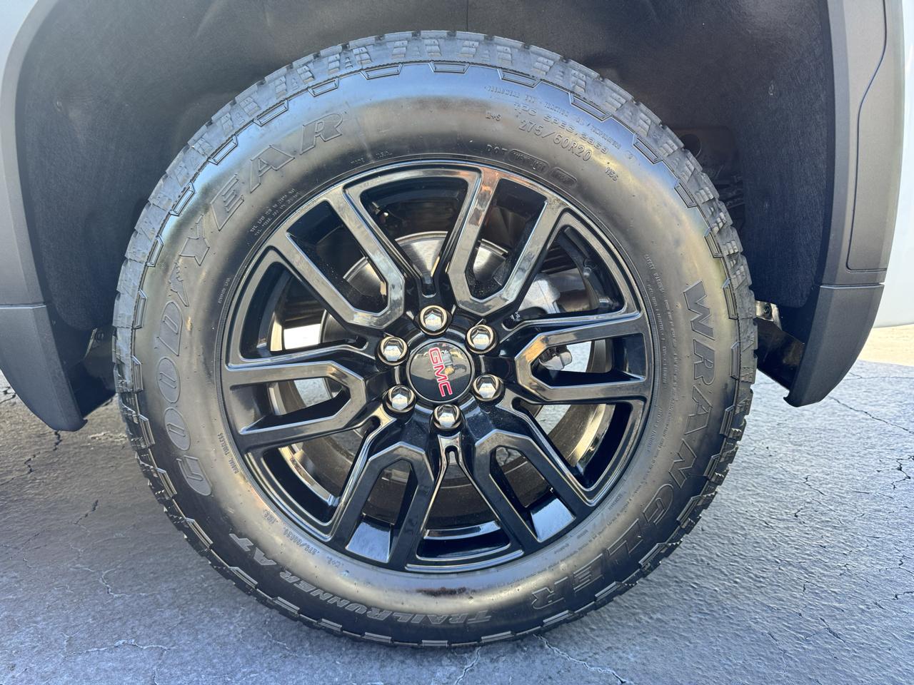 GMC Sierra 1500 4WD Crew Cab 147" Elevation 2026
