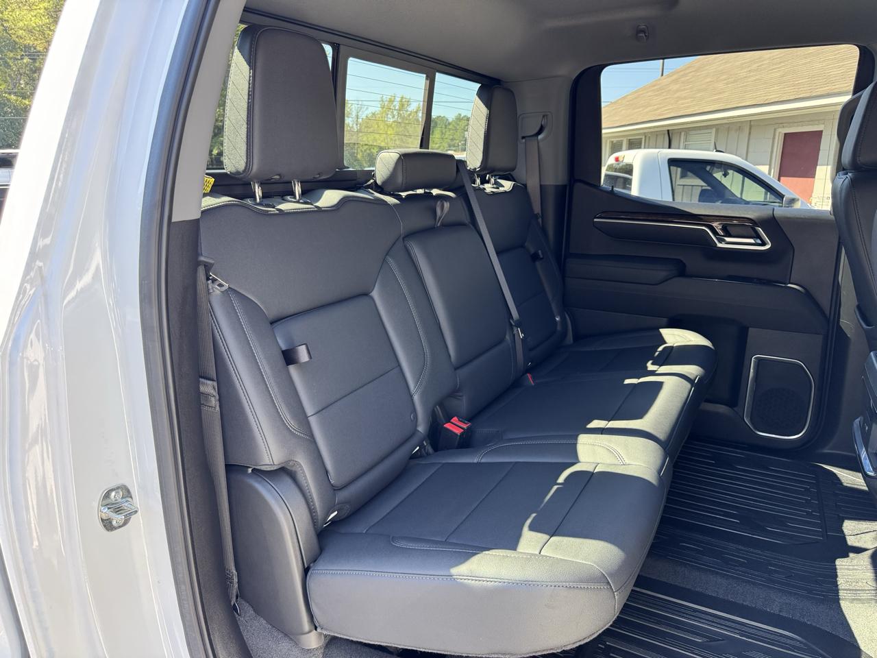 GMC Sierra 1500 4WD Crew Cab 147" Elevation 2026