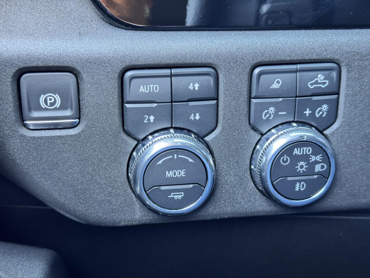 GMC Sierra 1500 4WD Crew Cab 147" Elevation 2026