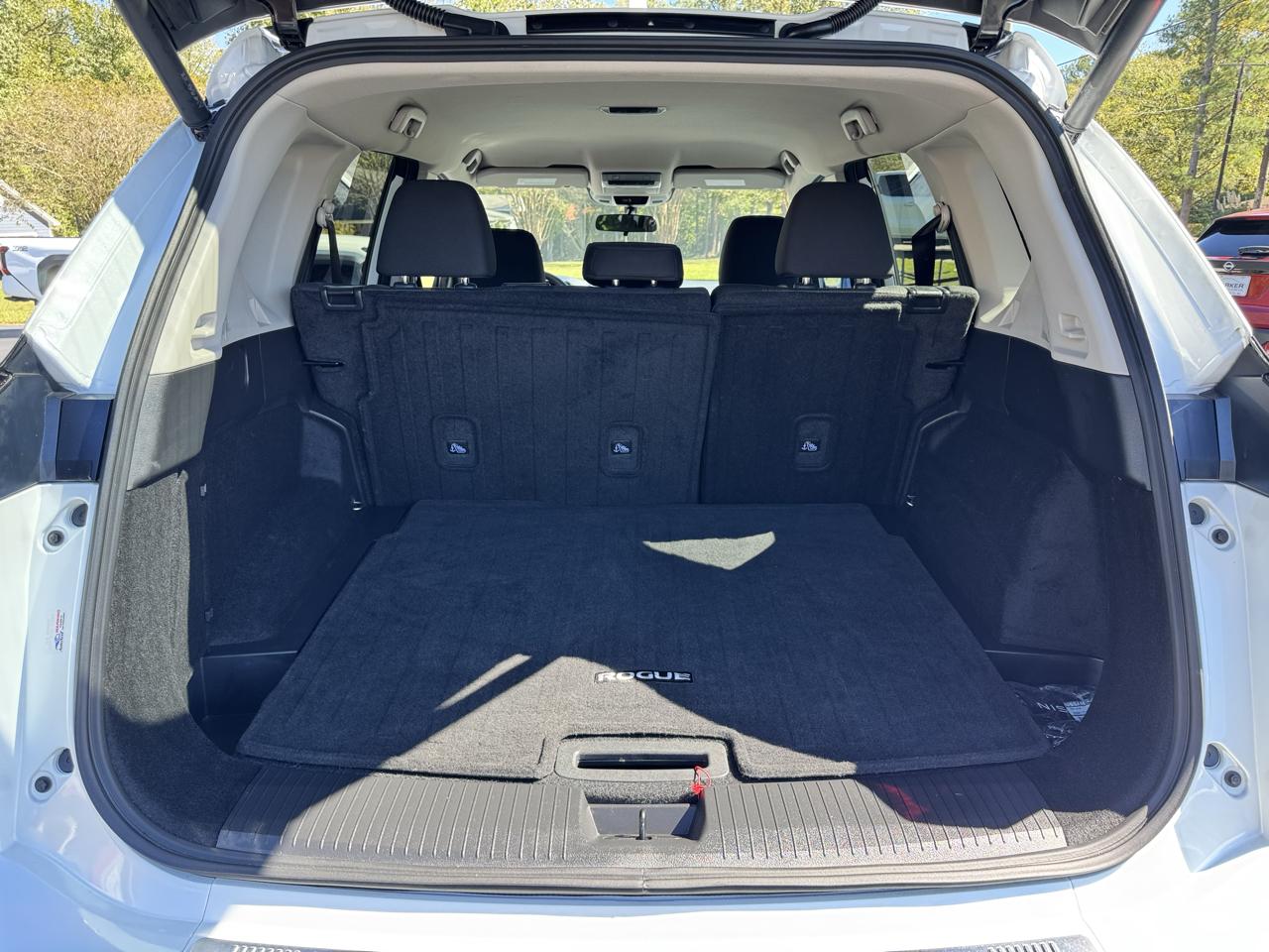 Nissan Rogue FWD SV 2025