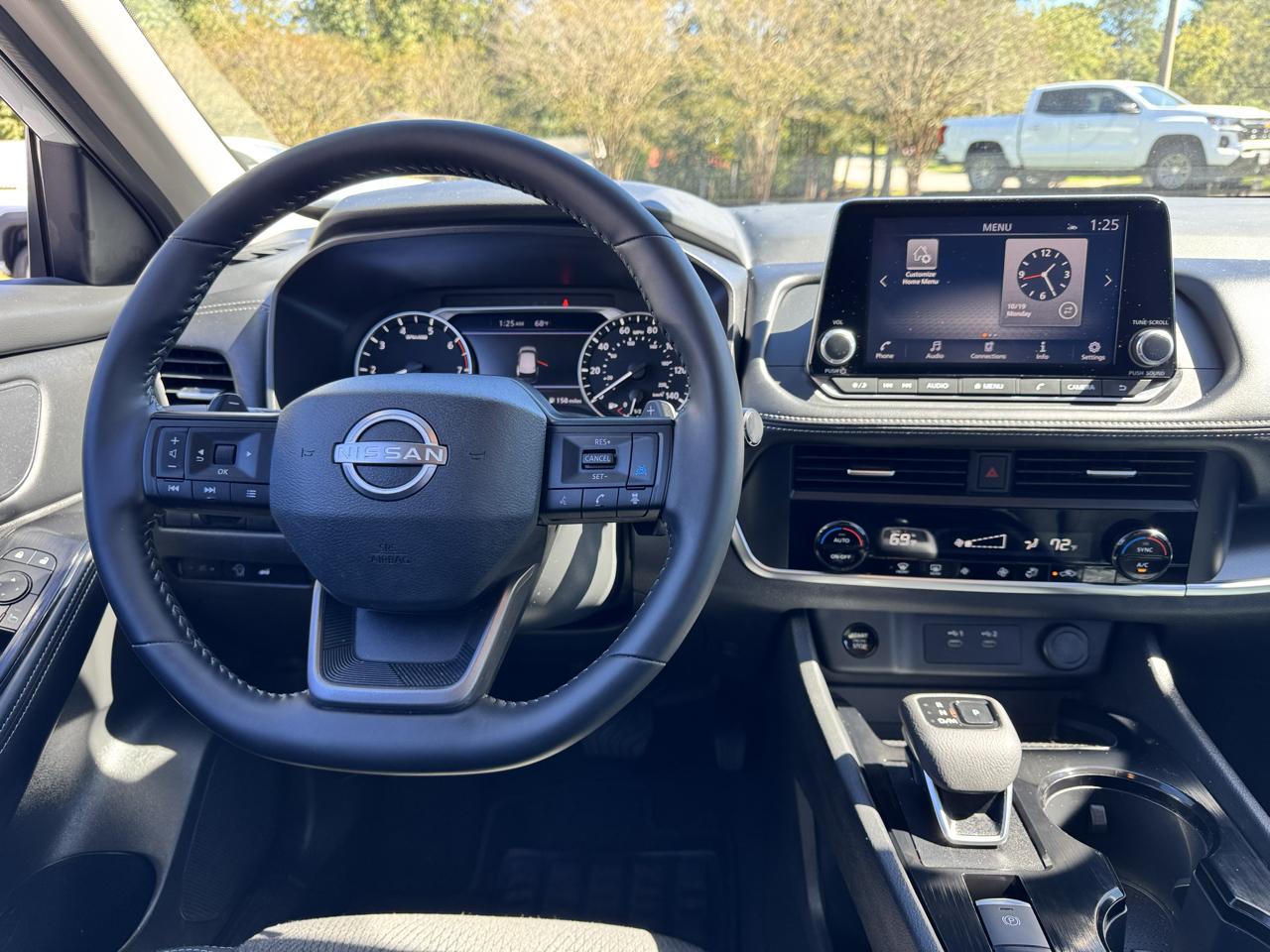 Nissan Rogue FWD SV 2025