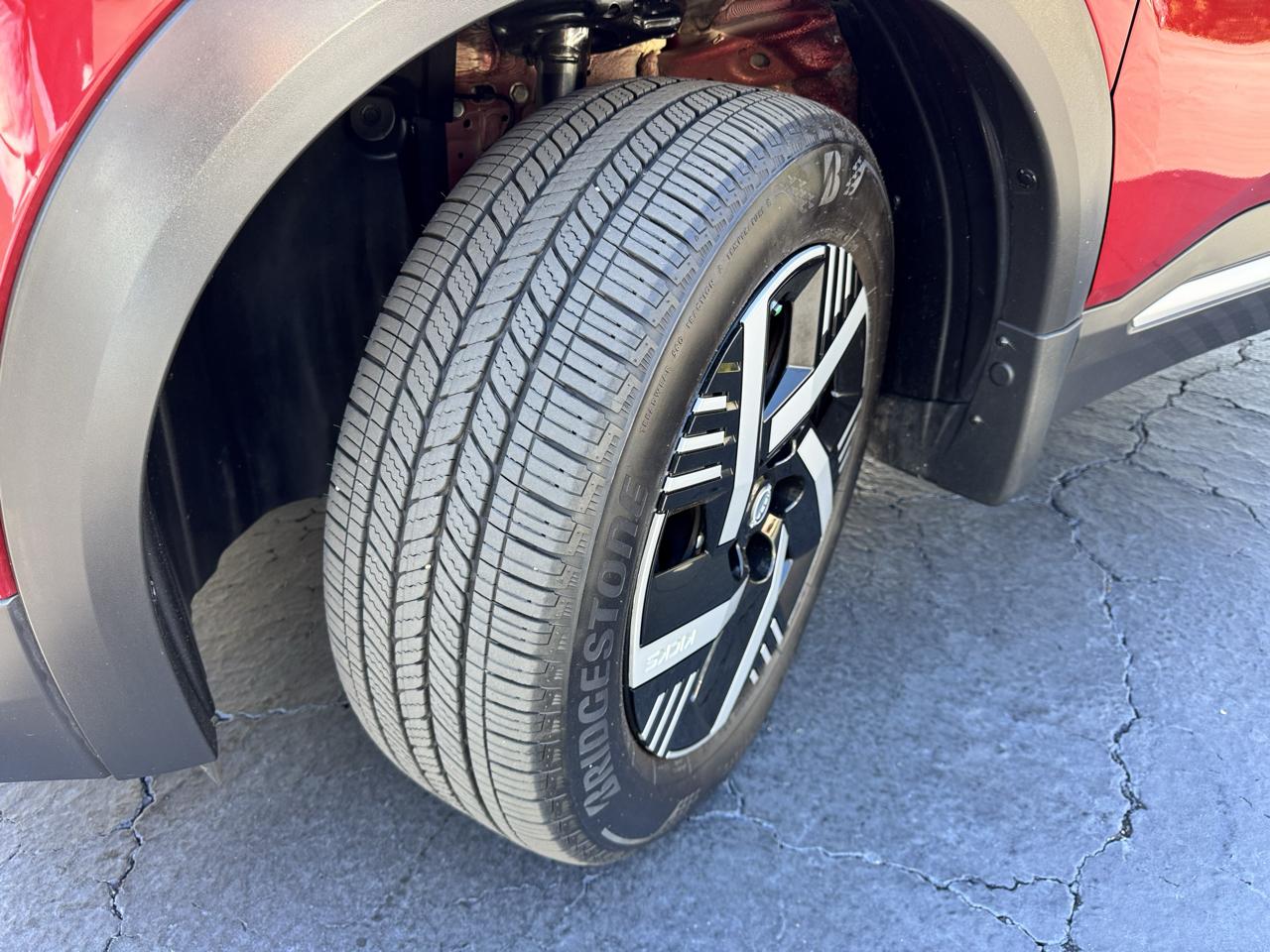 Nissan Kicks SV FWD 2025