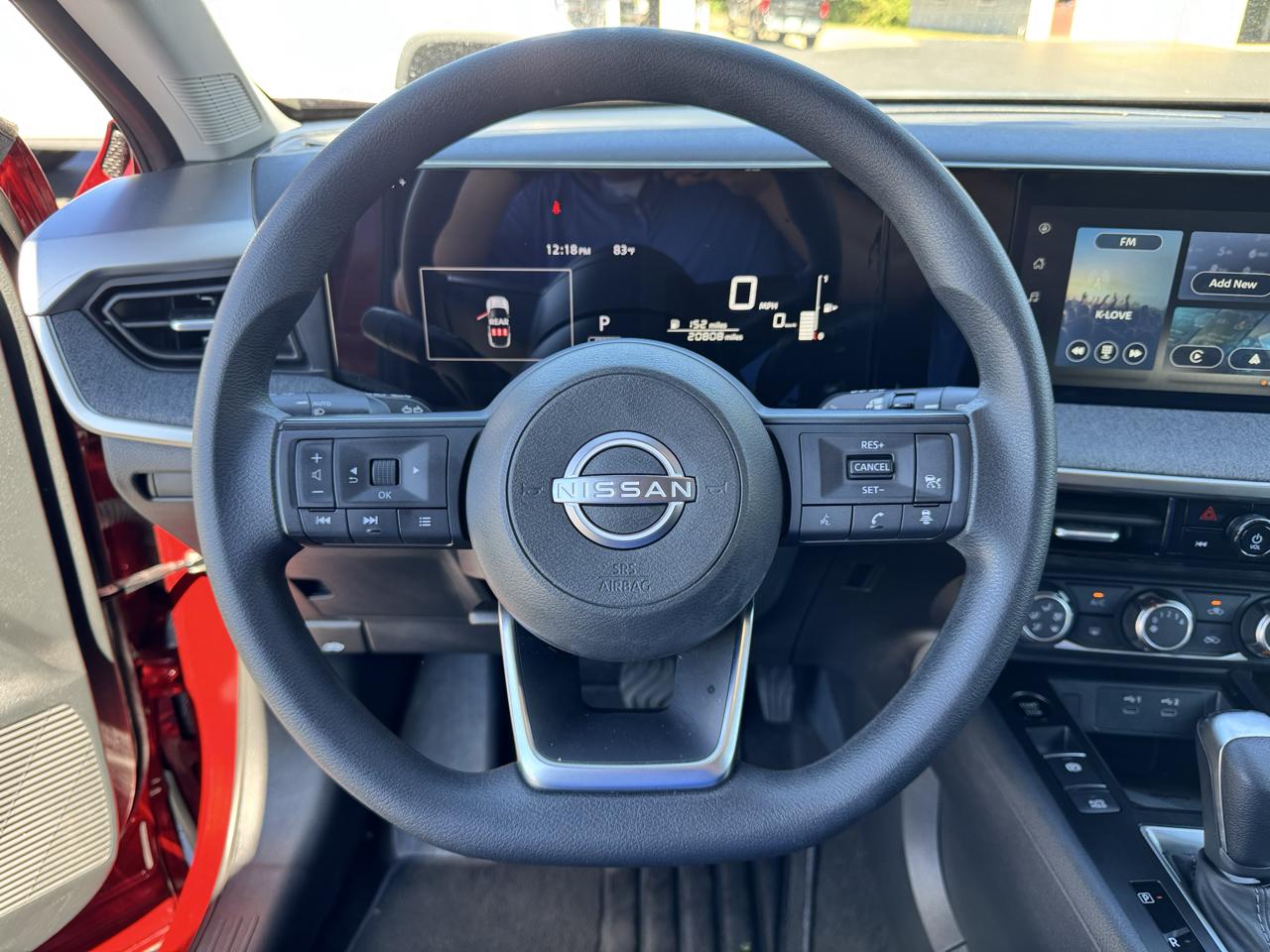 Nissan Kicks SV FWD 2025