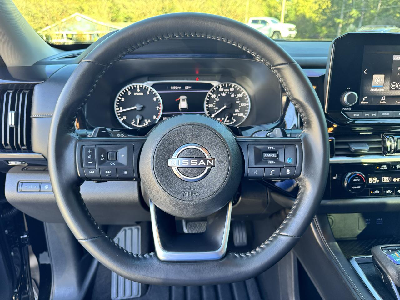 Nissan Pathfinder SV 2WD 2025