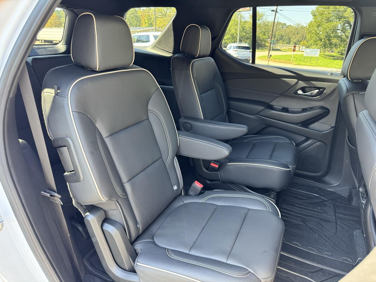 Chevrolet Traverse FWD 4dr Premier 2023
