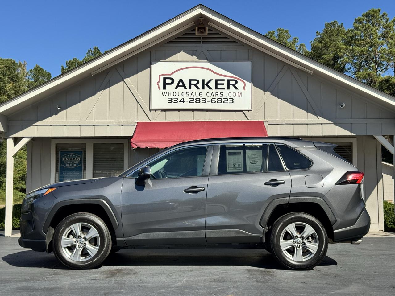 Toyota RAV4 XLE FWD (Natl) 2024