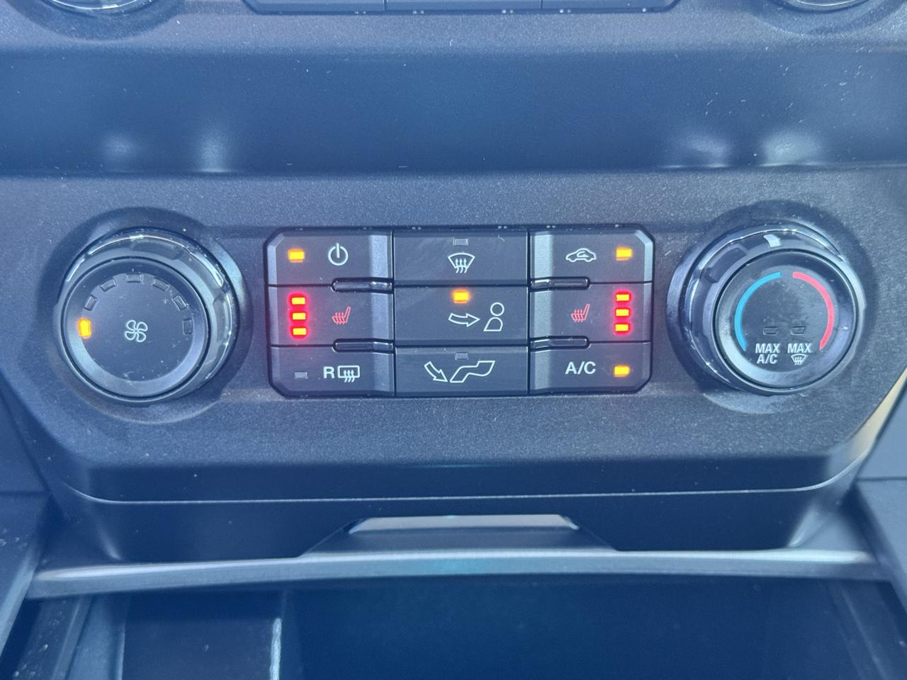 Ford F-150 XLT 2WD SuperCrew 5.5' Box 2020