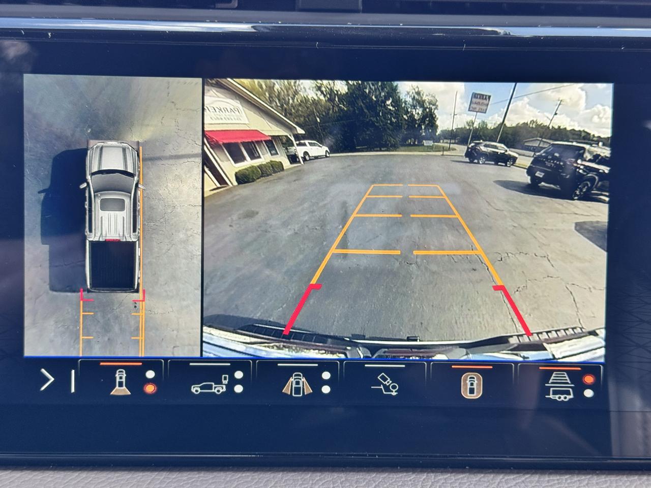 GMC Sierra 1500 4WD Crew Cab 147" Denali 2026