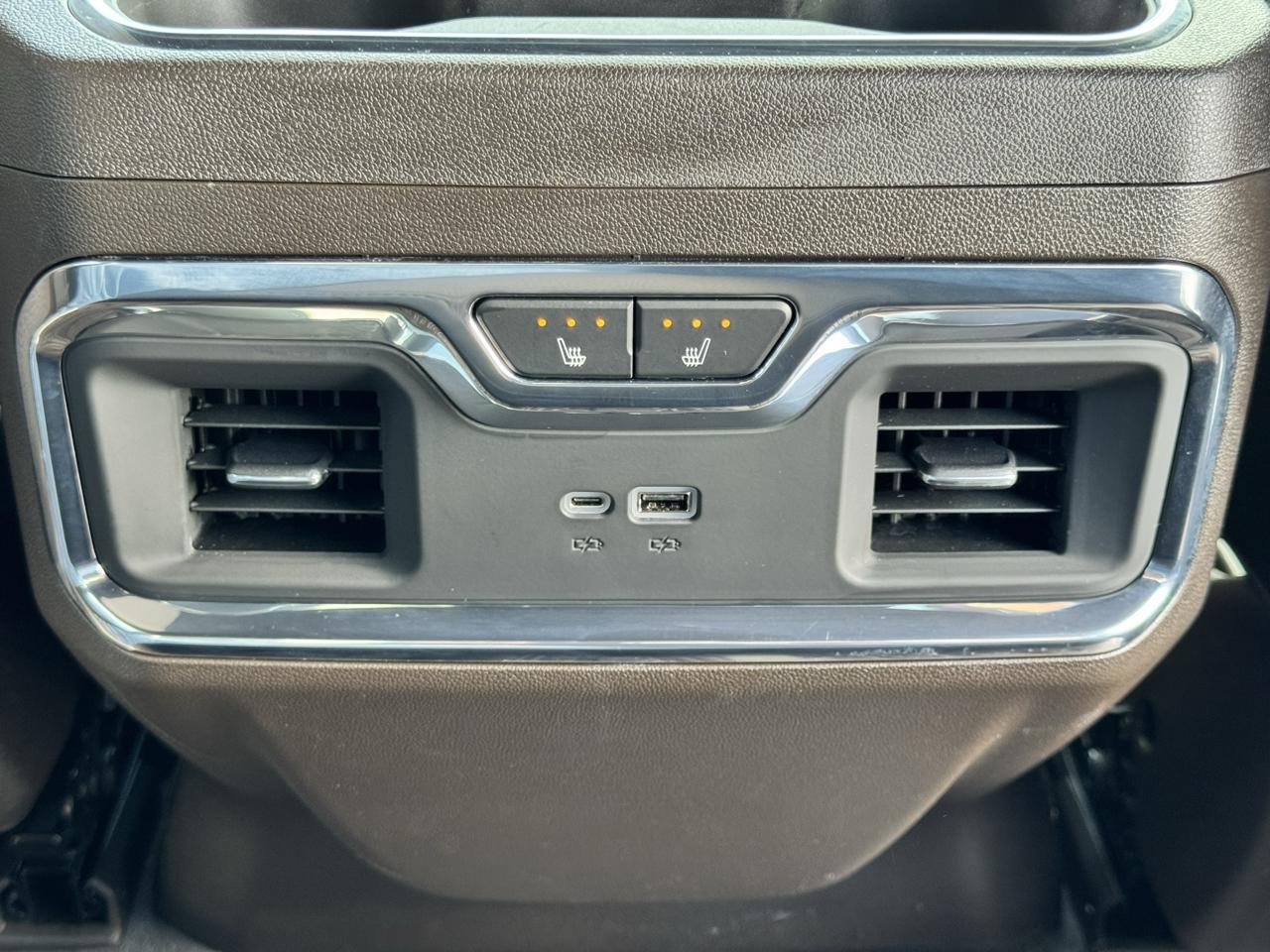 GMC Sierra 1500 4WD Crew Cab 147" Denali 2026