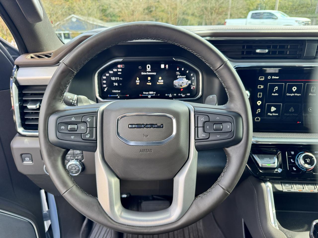 GMC Sierra 1500 4WD Crew Cab 147" Denali 2026