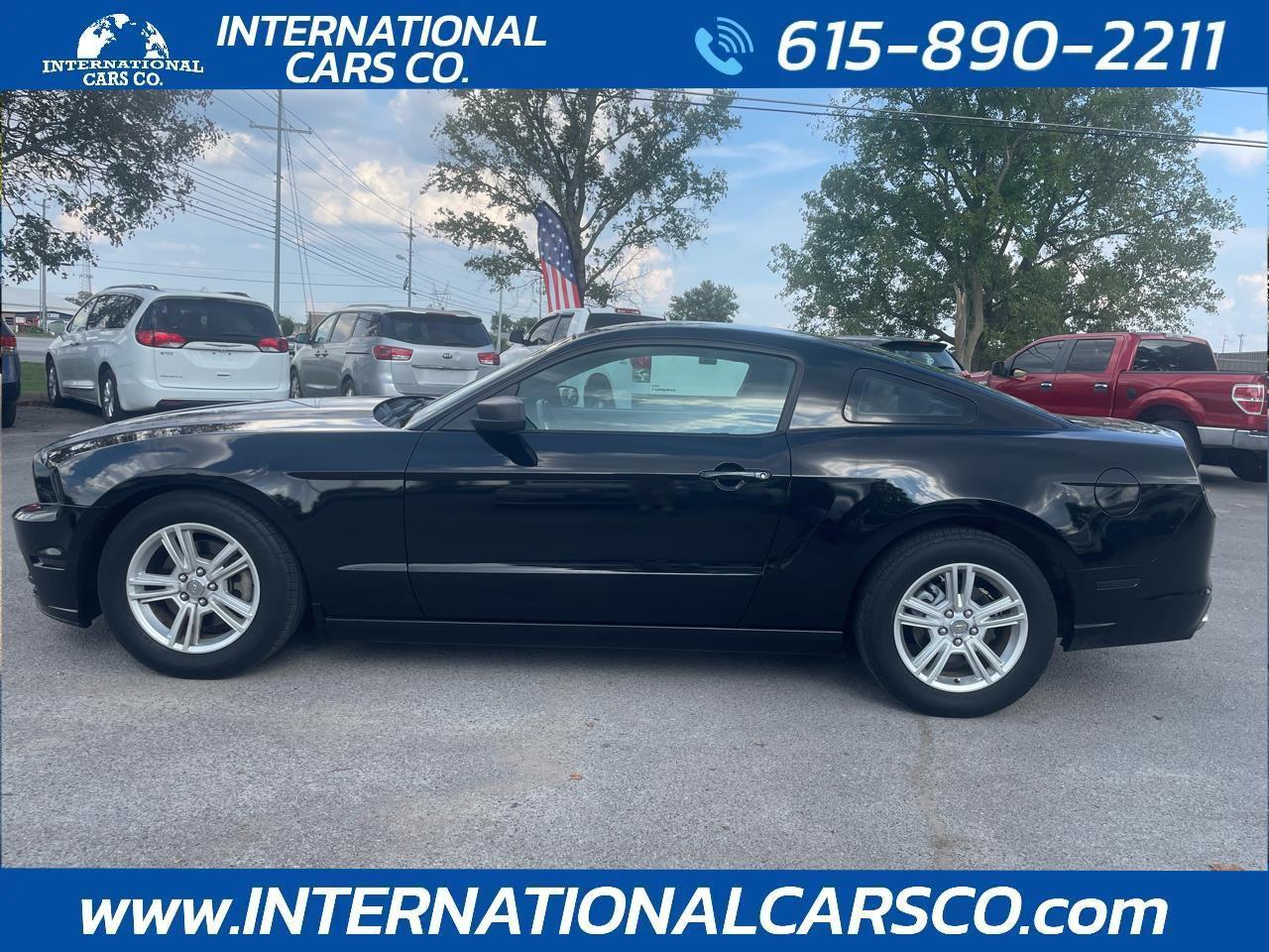 2014 Ford Mustang 2dr Cpe V6