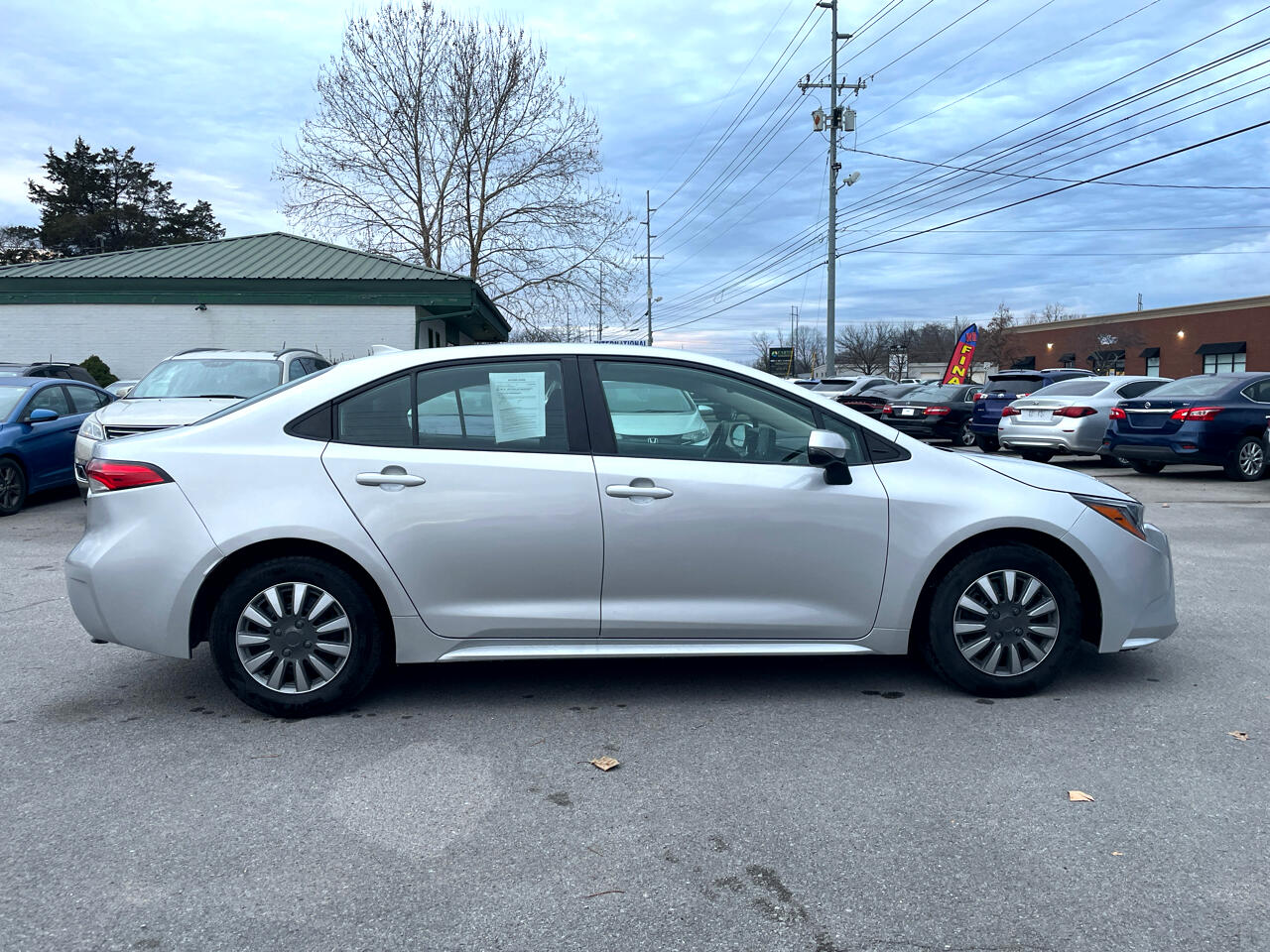 Toyota Corolla LE CVT (Natl) 2022