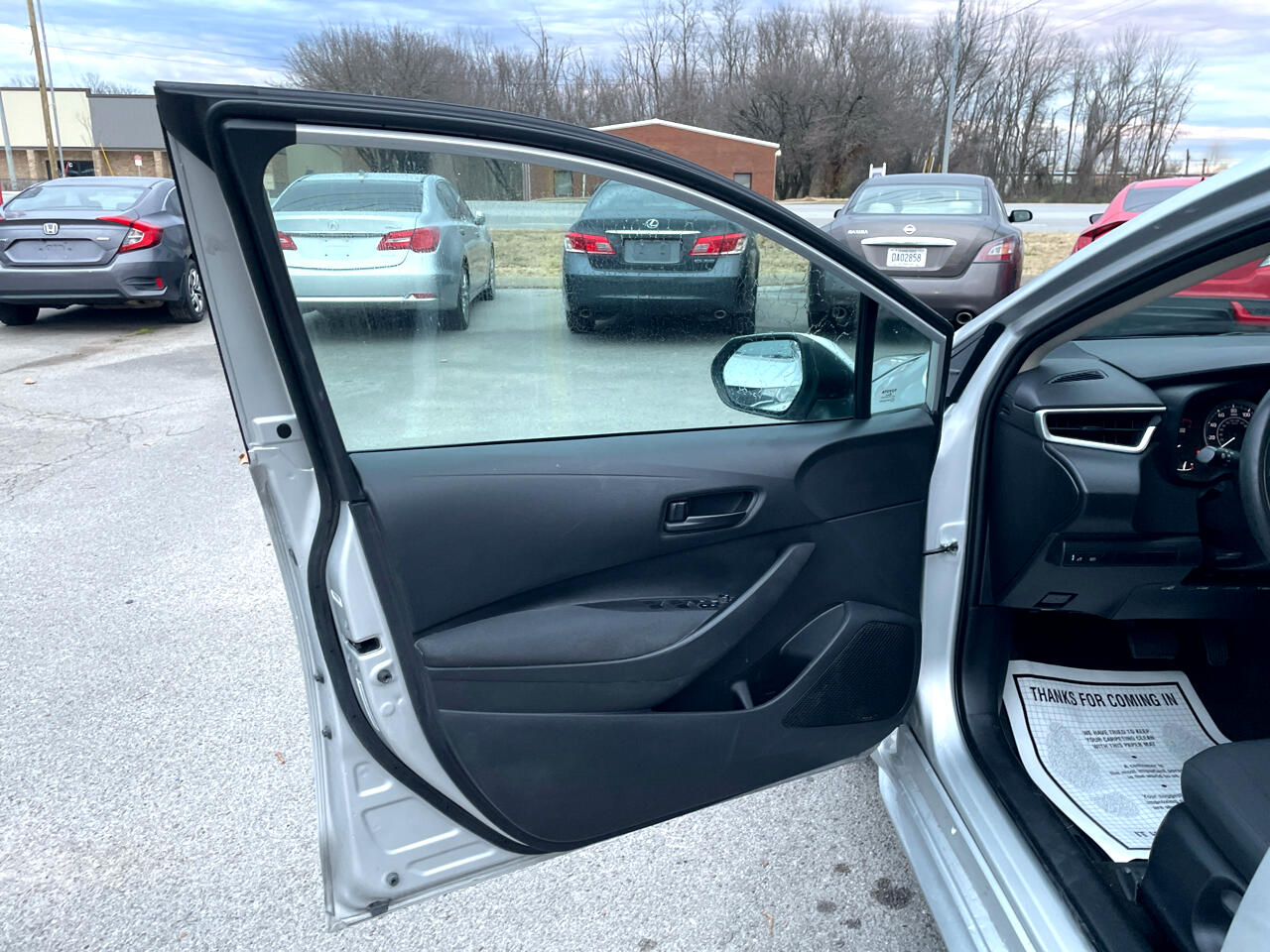 Toyota Corolla LE CVT (Natl) 2022