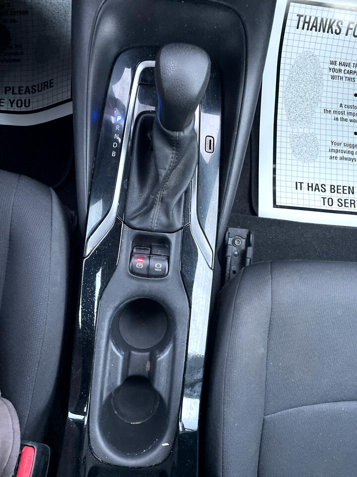 Toyota Corolla LE CVT (Natl) 2022