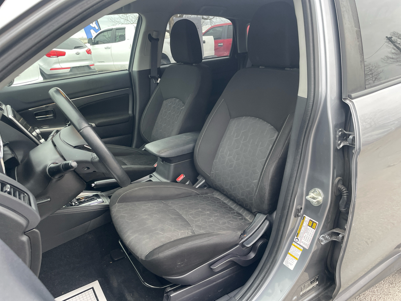 Mitsubishi Outlander Sport AWD 4dr CVT SE 2020