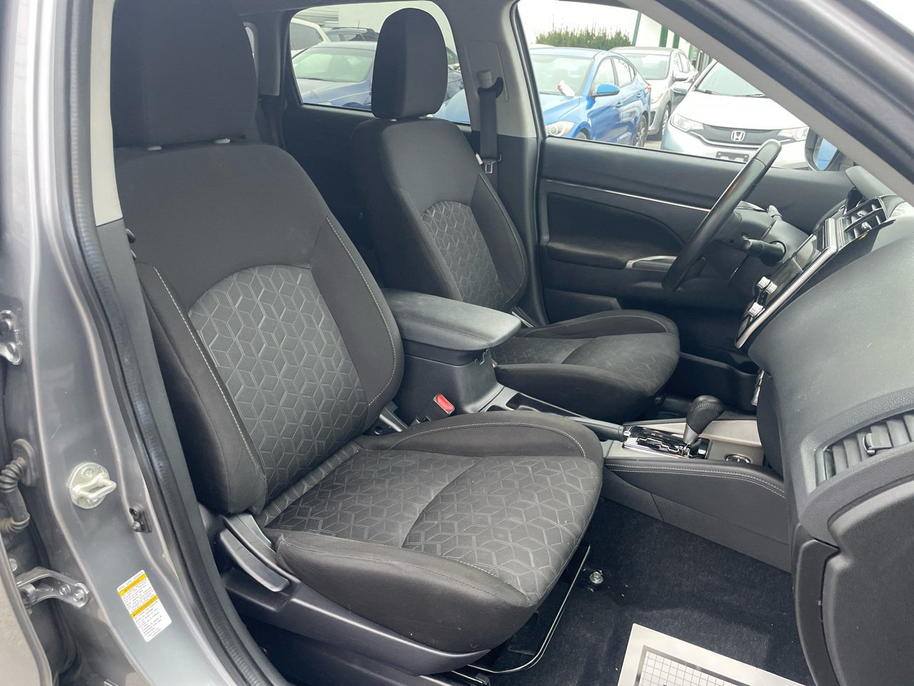 Mitsubishi Outlander Sport AWD 4dr CVT SE 2020