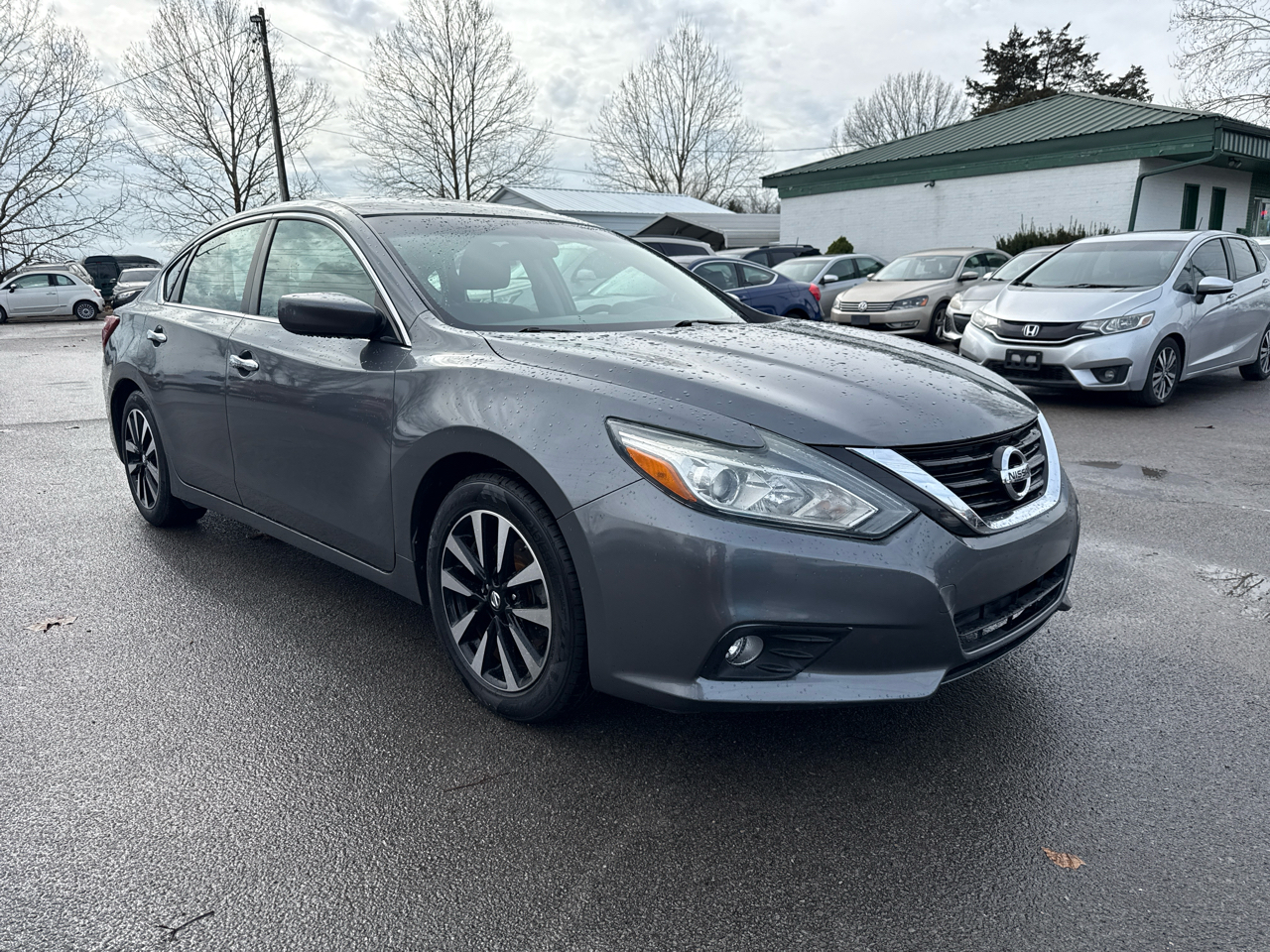 Nissan Altima 2.5 SV Sedan 2018