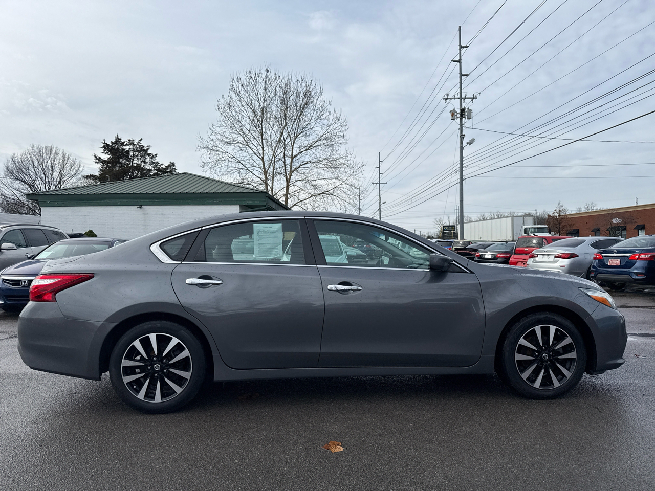Nissan Altima 2.5 SV Sedan 2018