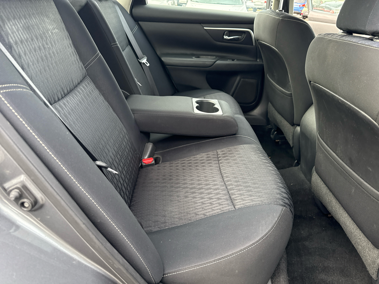 Nissan Altima 2.5 SV Sedan 2018