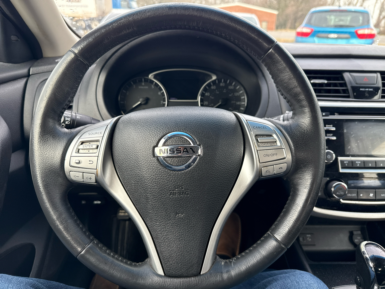 Nissan Altima 2.5 SV Sedan 2018