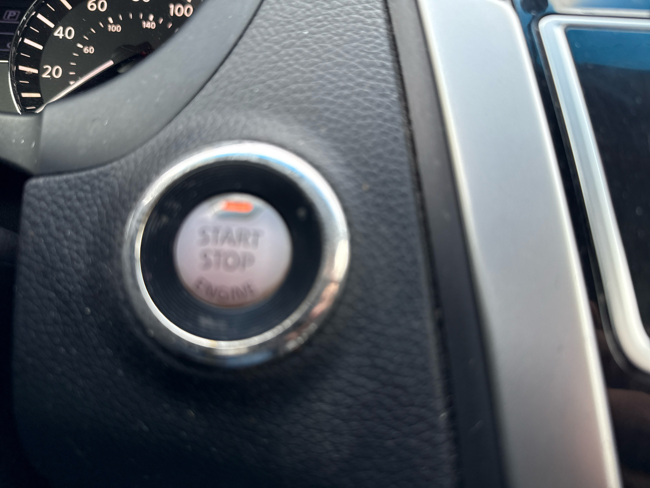 Nissan Altima 2.5 SV Sedan 2018