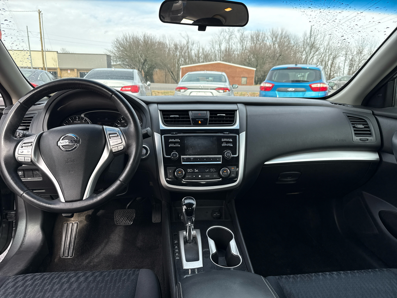 Nissan Altima 2.5 SV Sedan 2018