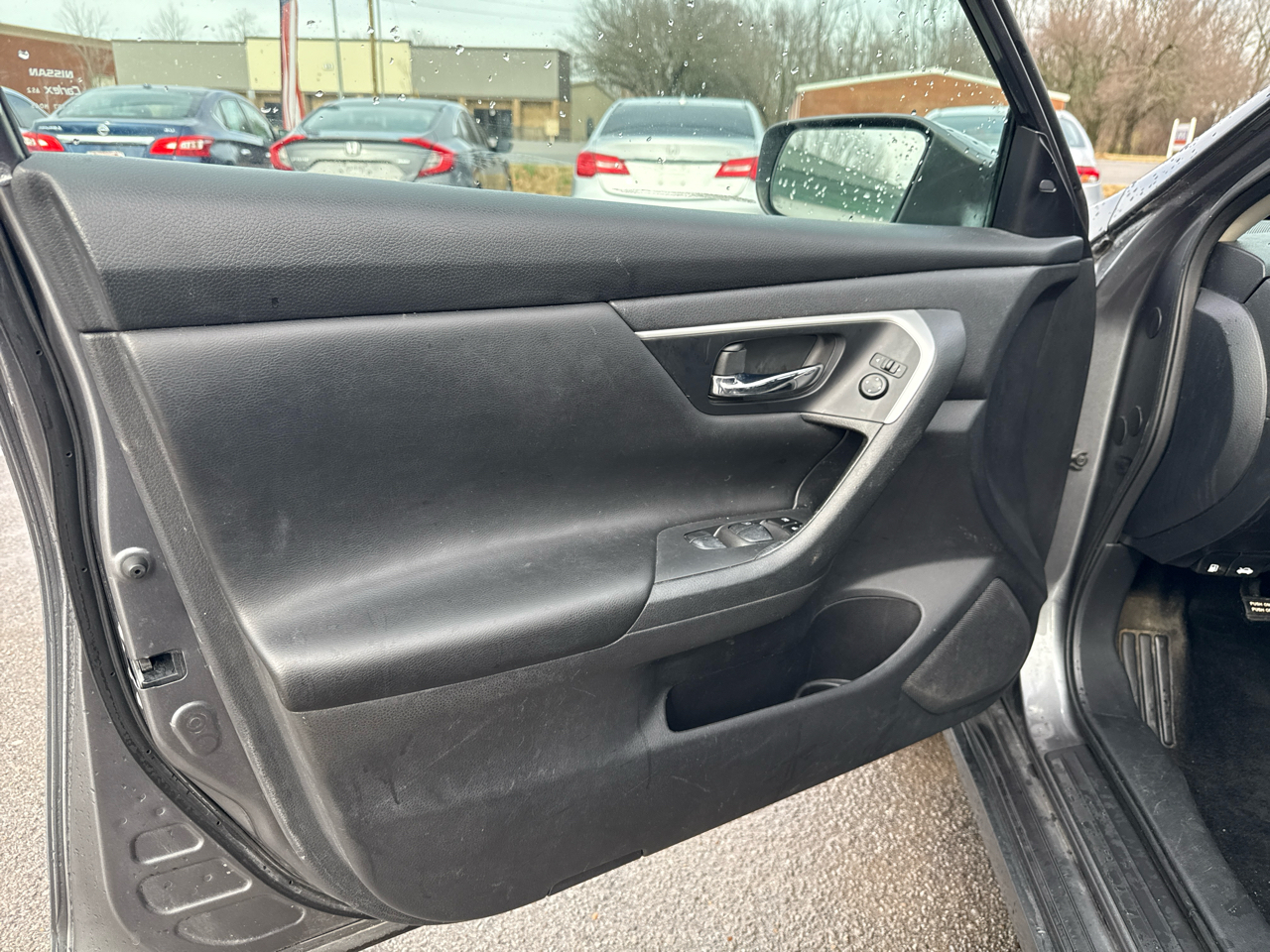 Nissan Altima 2.5 SV Sedan 2018