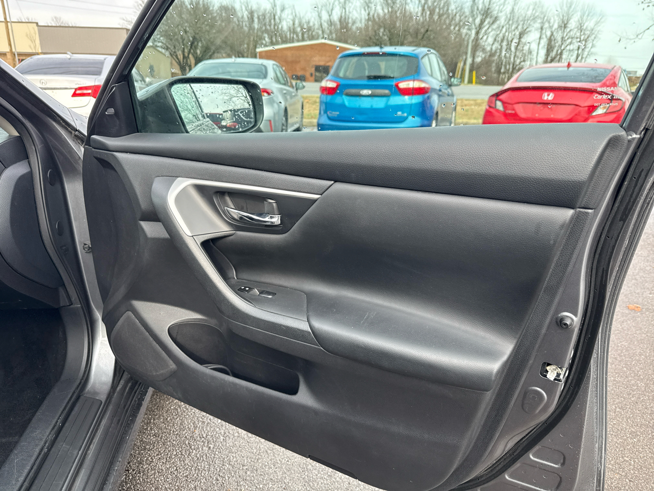 Nissan Altima 2.5 SV Sedan 2018