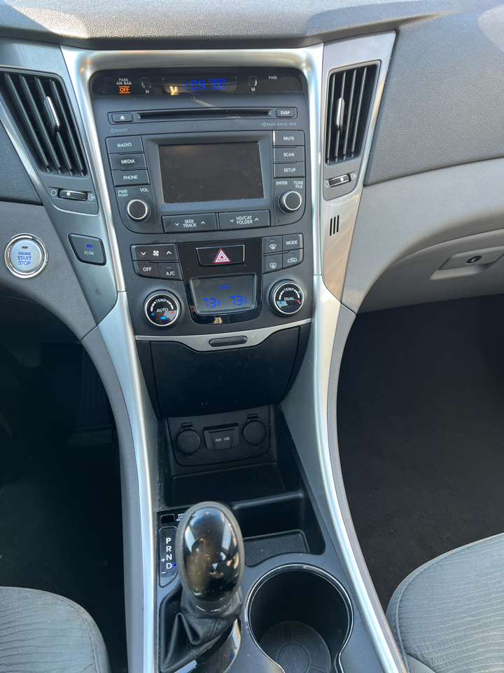 Hyundai Sonata Hybrid 4dr Sdn 2014