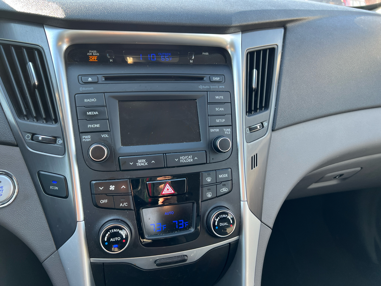 Hyundai Sonata Hybrid 4dr Sdn 2014