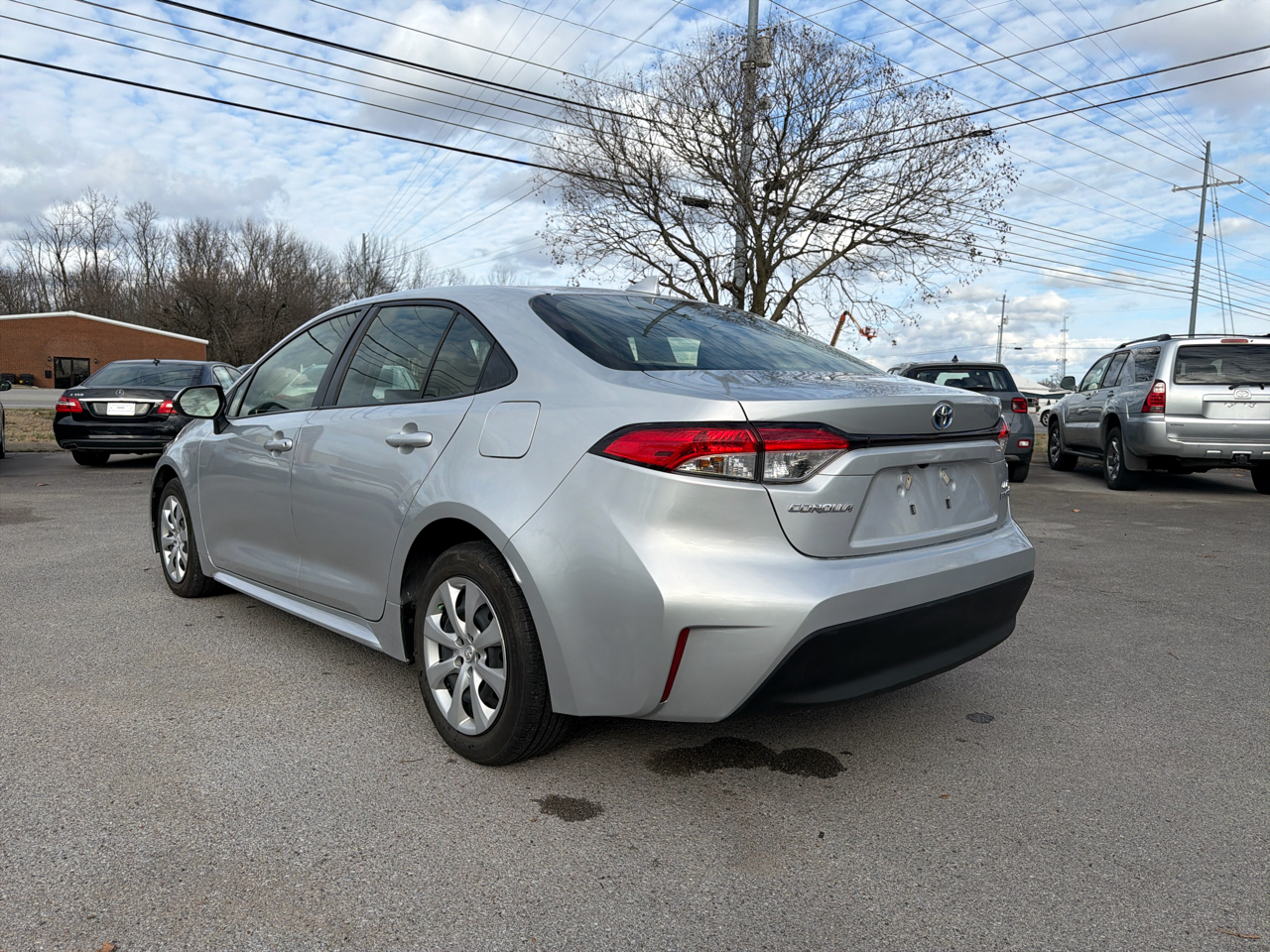 Toyota Corolla Hybrid LE FWD (Natl) 2023