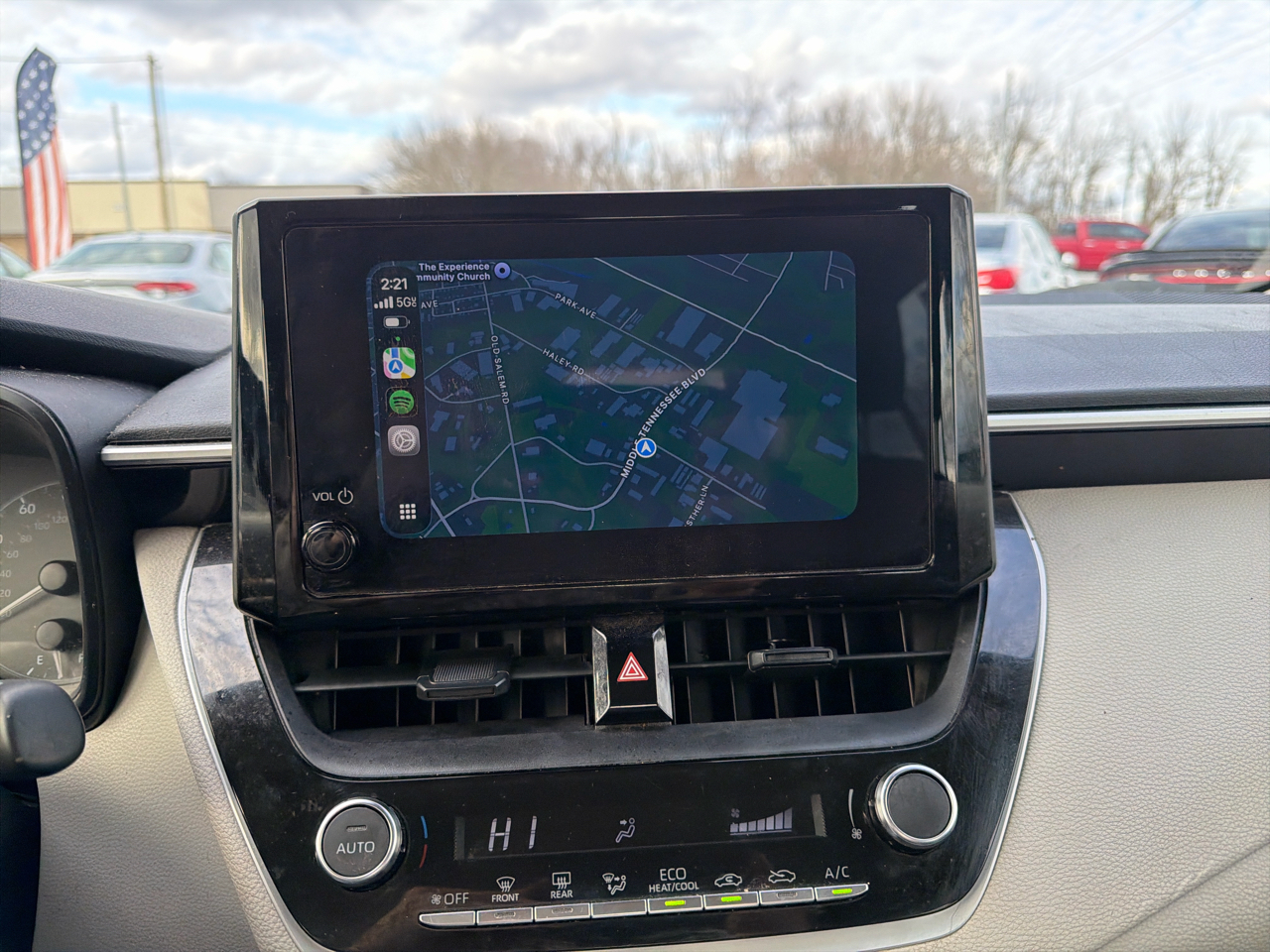 Toyota Corolla Hybrid LE FWD (Natl) 2023