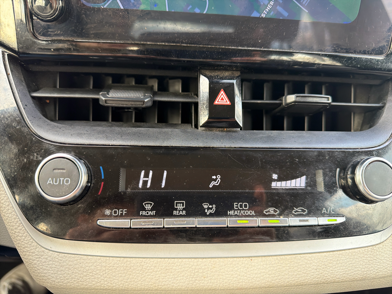 Toyota Corolla Hybrid LE FWD (Natl) 2023