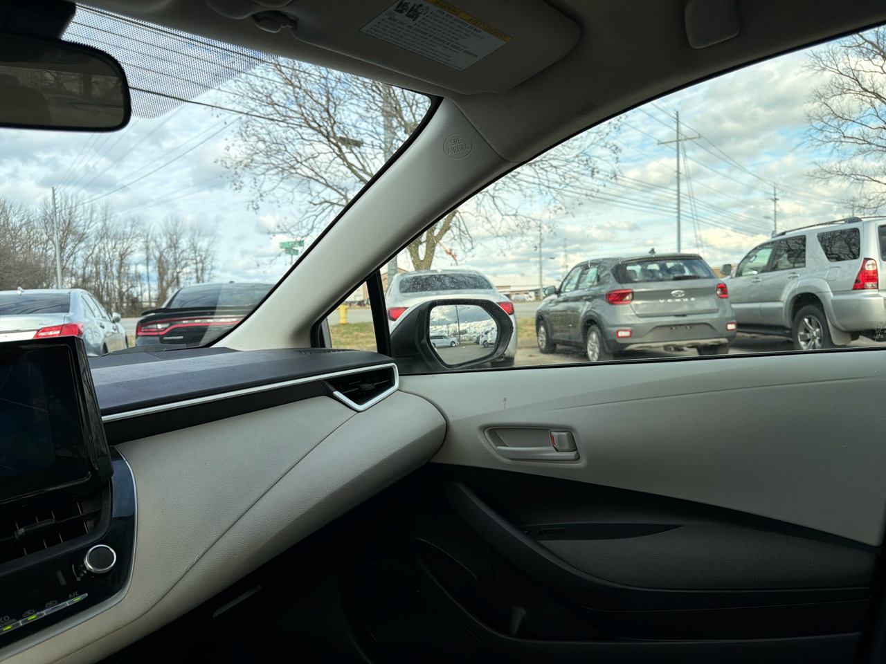 Toyota Corolla Hybrid LE FWD (Natl) 2023