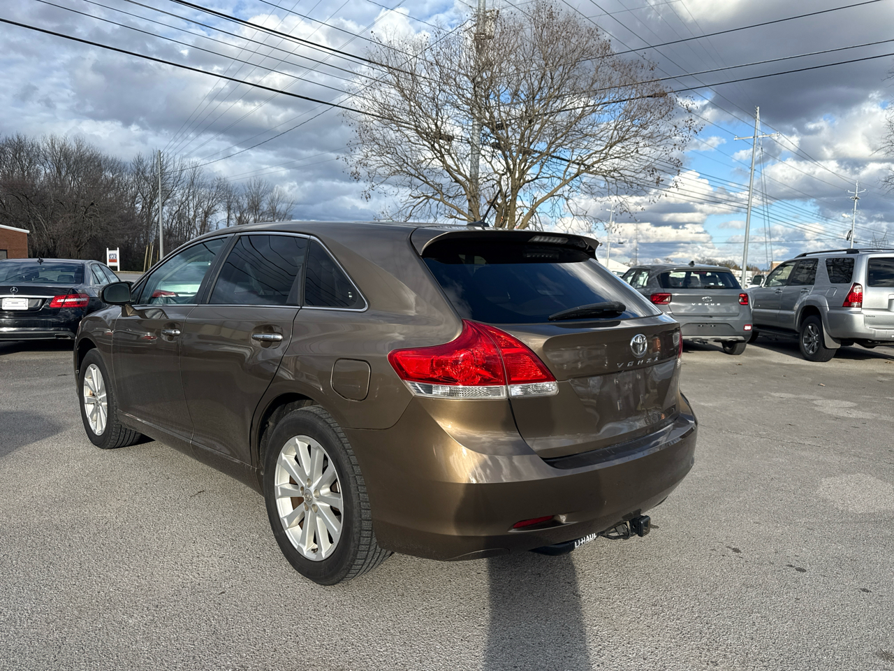 Toyota Venza 4dr Wgn I4 FWD (Natl) 2011