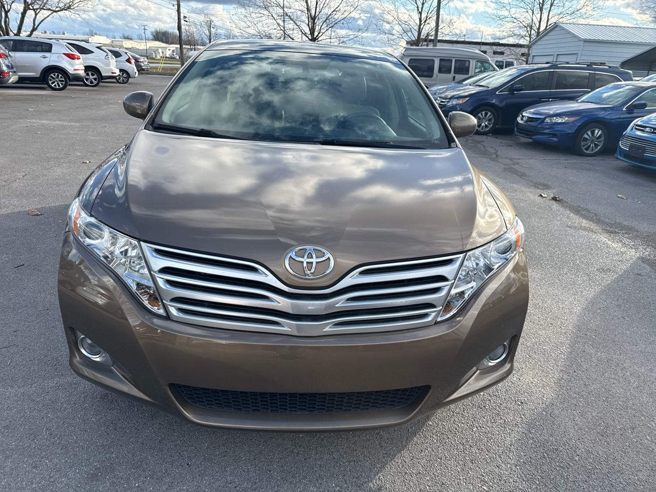 Toyota Venza 4dr Wgn I4 FWD (Natl) 2011
