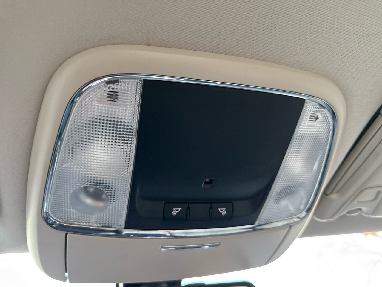 Chrysler 300 4dr Sdn Limited RWD 2016