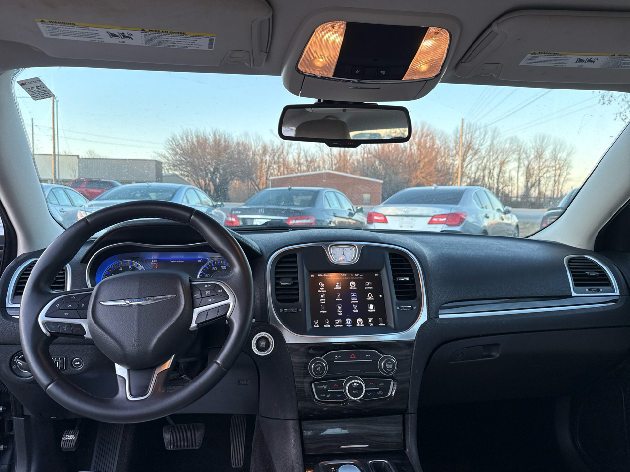 Chrysler 300 4dr Sdn Limited RWD 2016