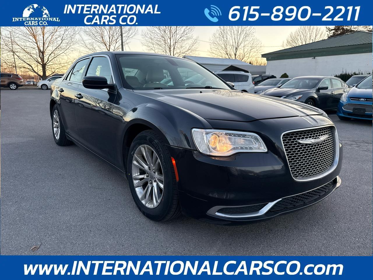 2016 Chrysler 300 4dr Sdn Limited RWD