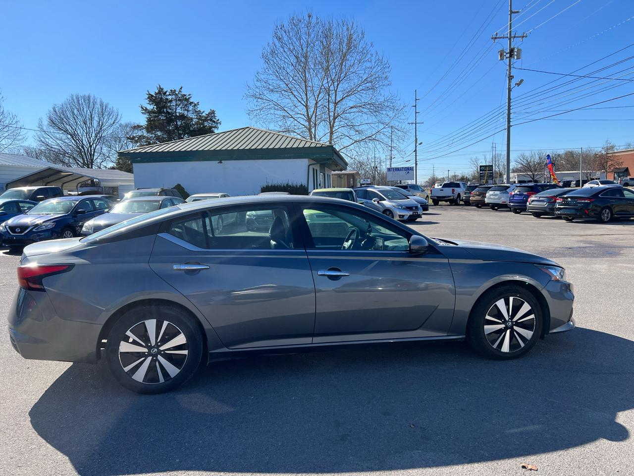 Nissan Altima 2.5 SL Sedan 2020