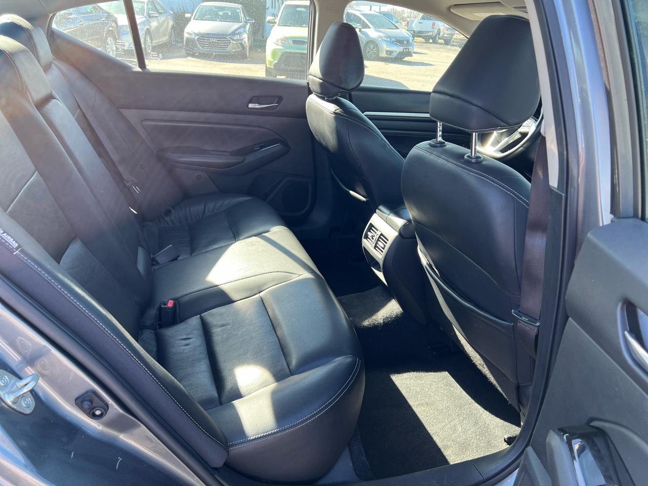 Nissan Altima 2.5 SL Sedan 2020